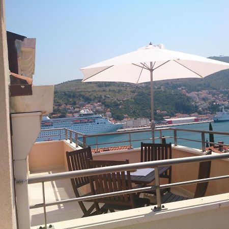 Attic Apartment Iris Dubrovnik Exterior photo